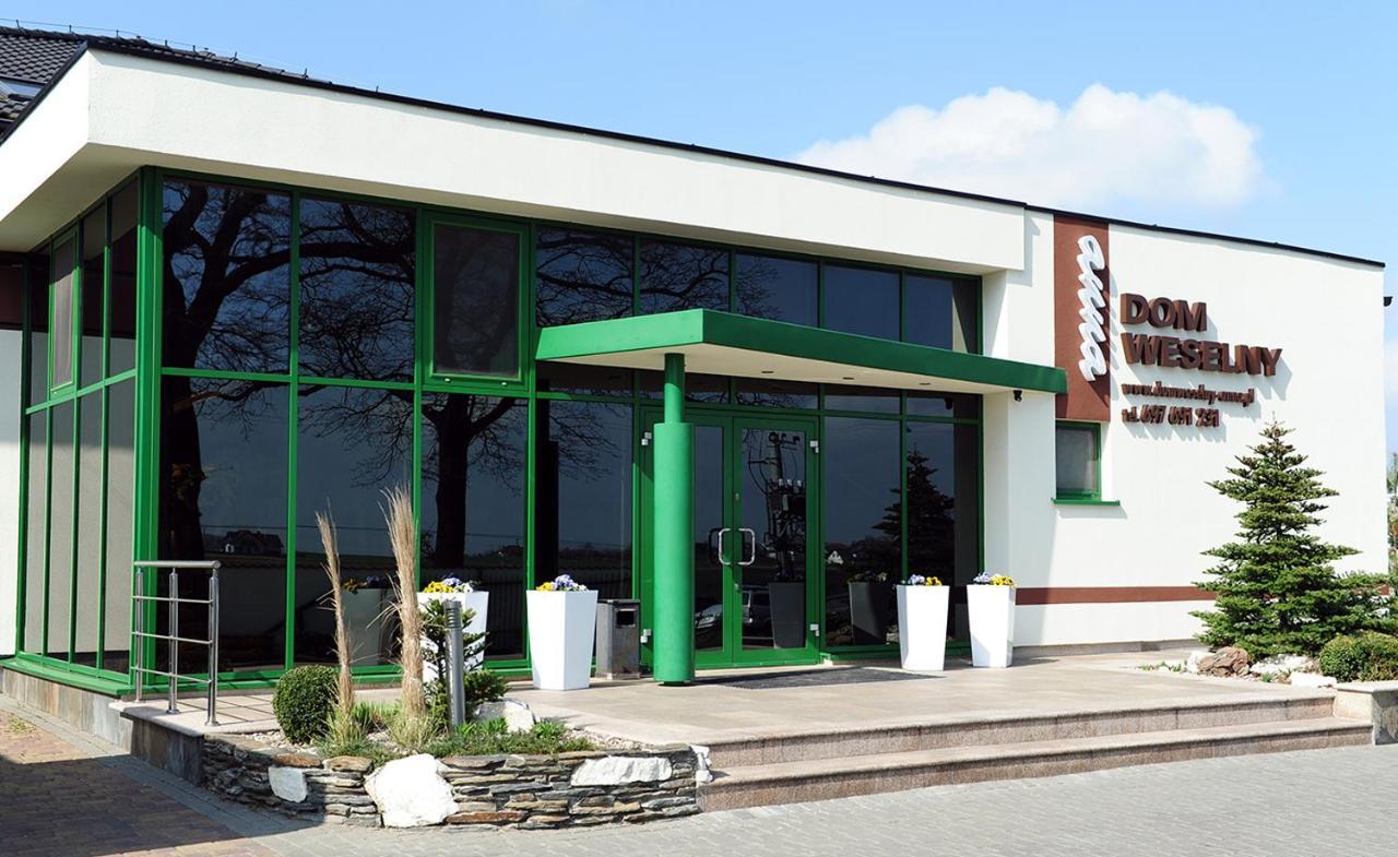 Dom Weselny ,, Anna" Hotel Warlubie Exterior photo